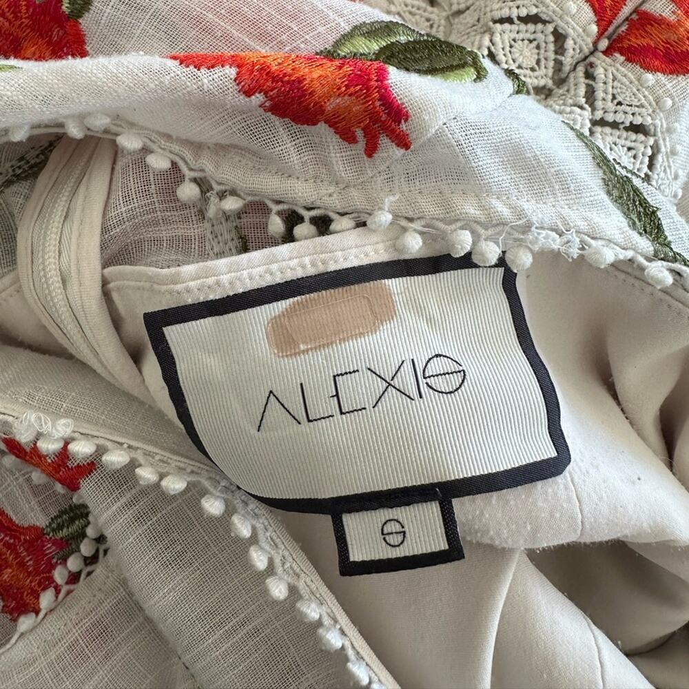Alexis Blossom Sabella Dress - Picture 3 of 9